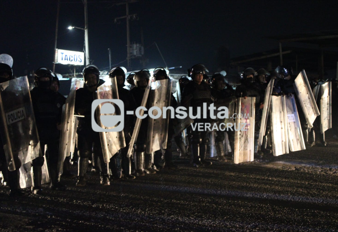 cordoba_veracruz-bloqueos-detenidos_en_cuitlahuac.png