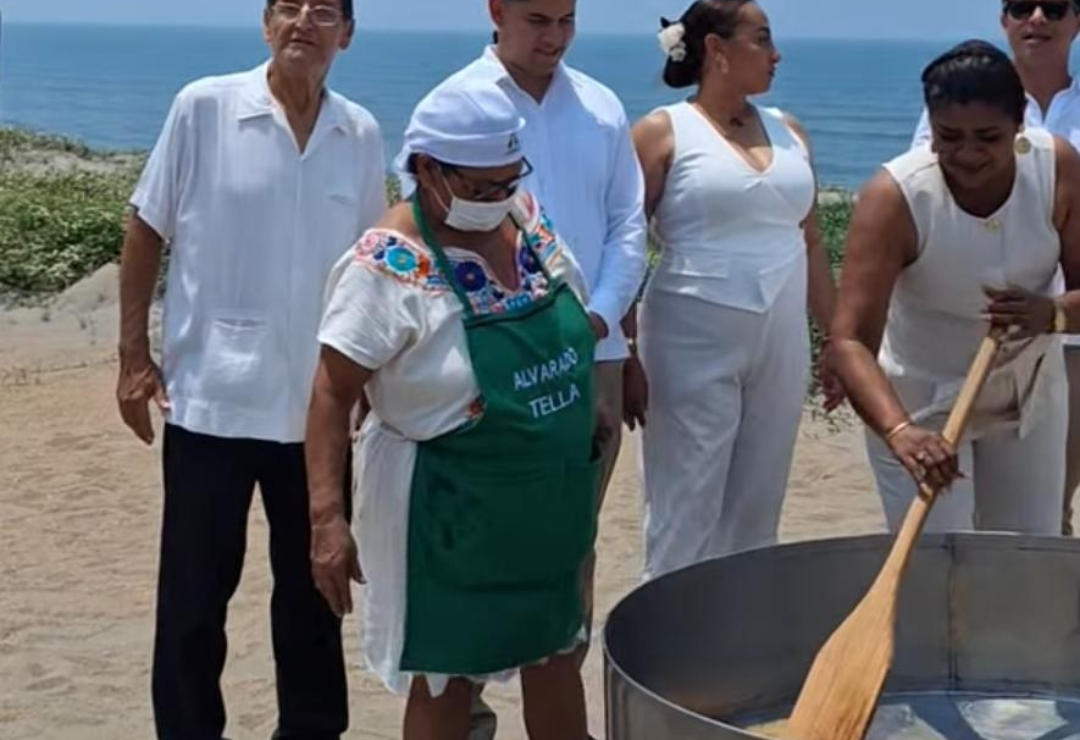 cruces_de_mayo-arroz_a_la_tumbada-alvarado.png