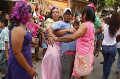 Realizan encierro de burros en Alvarado tras más de un año de pandemia