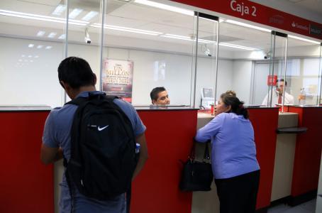 11 millones de personas dejan ahorro formal