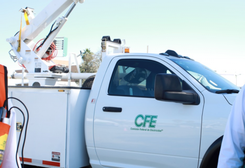 Por apagón de 11 días, retienen a trabajadores de CFE en Jamapa