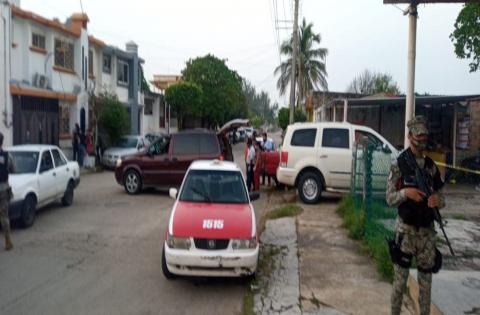 Asesinan a mecánico frente a su familia, en Coatza