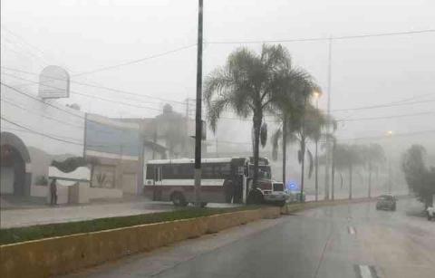 Va decena de accidentes en la Xalapa-Coatepec este viernes image 5