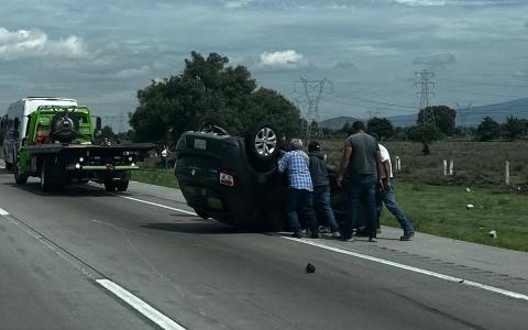 Carmelo, de 70 años, murió en autopista de Maltrata