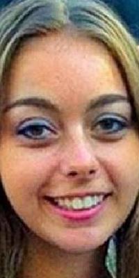 Joven de NY es infeliz por ser muy guapa y lo expresa en Facebook