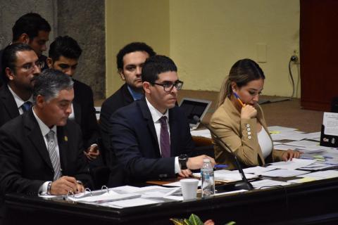 PAN y Morena montan ring en primera comparecencia en Congreso de Veracruz