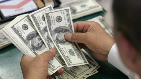 El dólar se dispara hasta los 17 pesos con 21 centavos