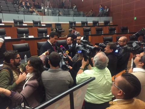 Pide senador Héctor Yunes, a la Federación intervenir para mitigar situación financiera de Veracruz