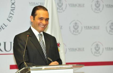 Homicidio de académico de la UV vinculado a 21 robos