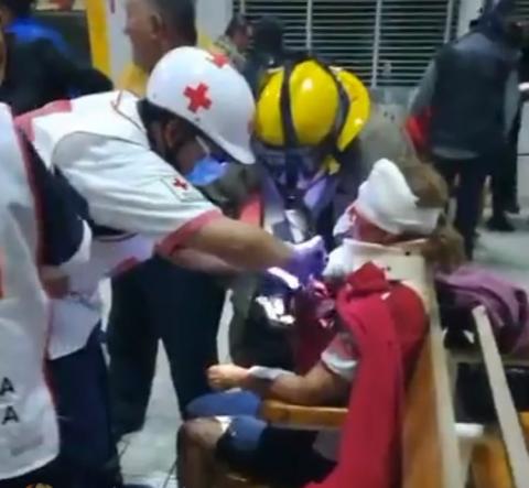 Explota camión en Central de Autobuses de Córdoba; un muerto y varios heridos