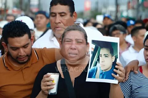 El policía que mató a mi hijo sigue libre, insiste mamá de Brando