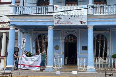 Toman INAH en Veracruz para exigir destitución de director