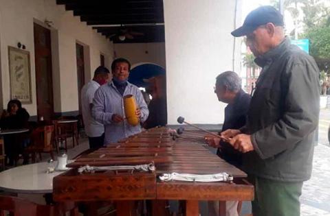 La Voz de Chiapas, marimba de Los Portales que sobrevive a la pandemia