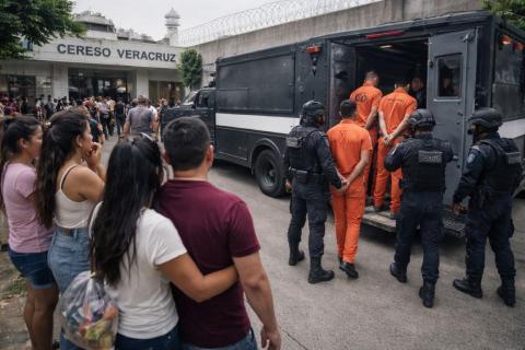 Falta de un penal en Veracruz complica traslados: abogados