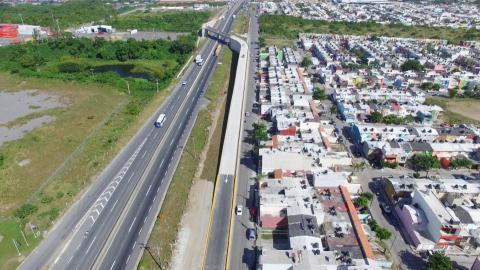 Ramón Poo inaugura el paso inferior vehicular en la zona norte del municipio image 6