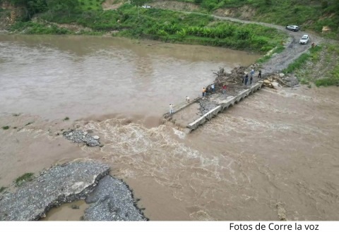 Otra vez, río derrumba puente provisional de Coyutla a Puebla