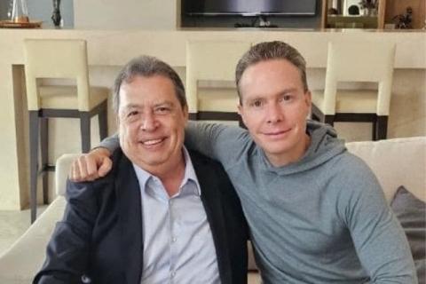 Vinculan a Ángel Aguirre, ex gobernador de Guerrero, por caso Ayotzinapa