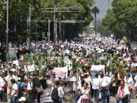 Campesinos protestaron este miércoles en el centro del DF contra la reforma energética. Foto: Cuartoscuro