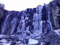 Esta cascada se ubica al sureste de Creel, donde esta mañana se presentaron temperaturas bajo cero (Foto: Facebook)