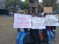 Educadores de Conafe exhiben precariedad laboral en Xalapa