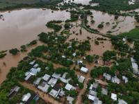 Lluvias dejan casas bajo el agua en colonia de Ciudad Isla, Veracruz