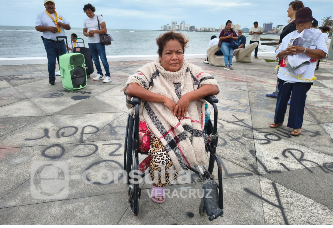 beatriz-dia_madres-jose_david_aguila_zamudio_4.png