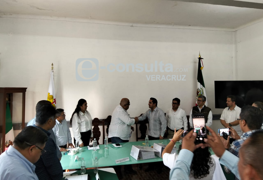 alcalde_electo-fortin-entrega_recepcion_3.png