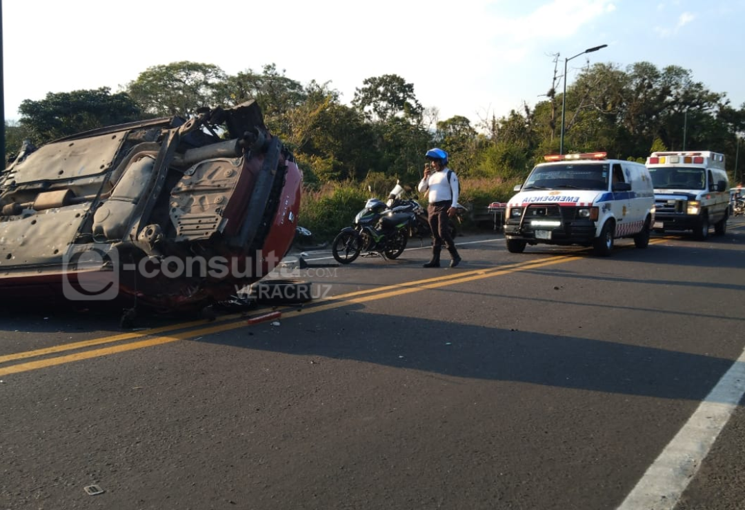 lesionados-accidente_vehicular-libramiento_coatepec_1.png