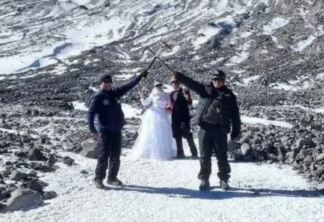 citlaltepetl-boda-alpinismo_1.png