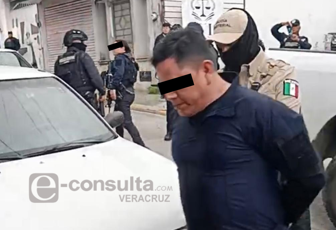 policia-detenidos-coscomatepec.png