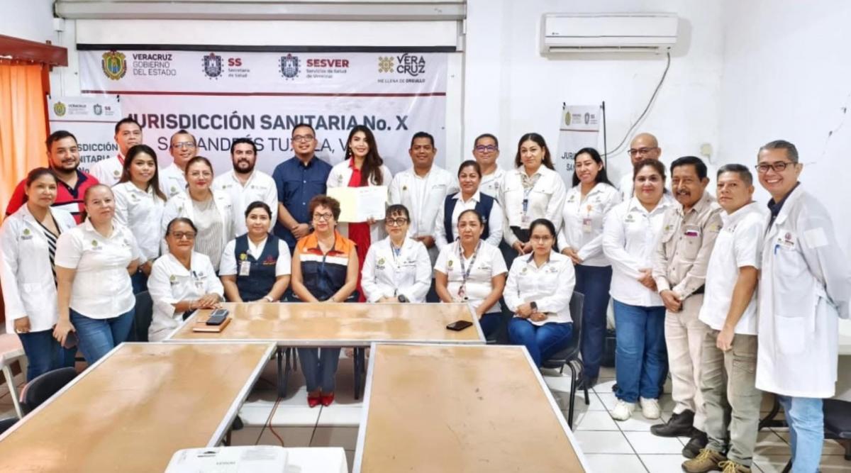 nombramiento-nueva_titular-jurisdiccion_sanitaria_10.jpg