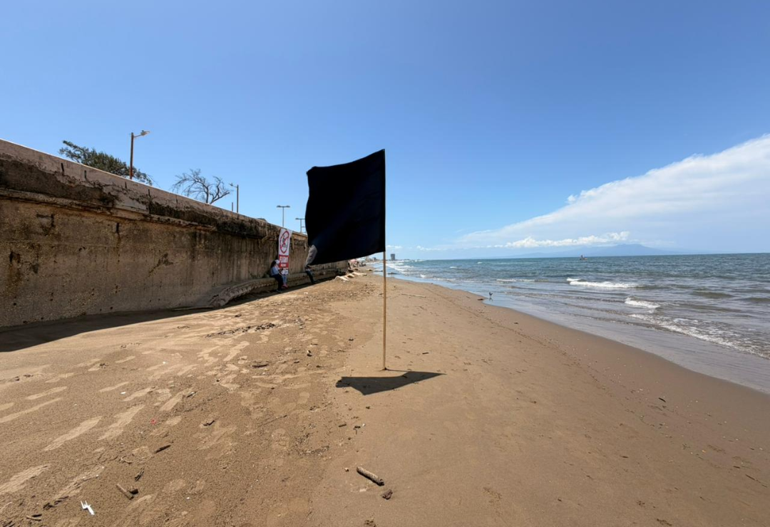 playa_de_coatzacoalcos-bandera-escolleras.png