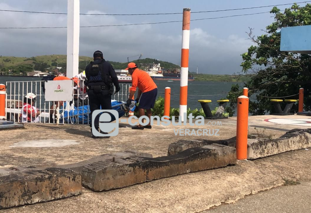 muerto-rio-coatzacoalcos.png
