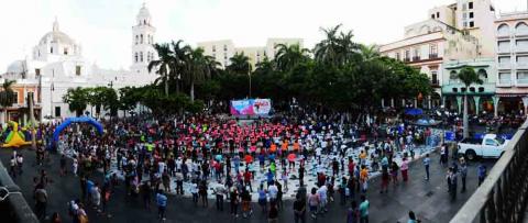 Con gran éxito se realiza "Zumba Fest Jarocho" image 1