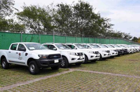 Ayuntamiento amplía parque vehicular para mejorar servicios públicos