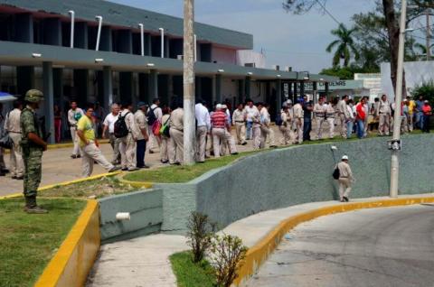 ‘Apagan’ refinería de Minatitlán recién reconfiguradas image 1