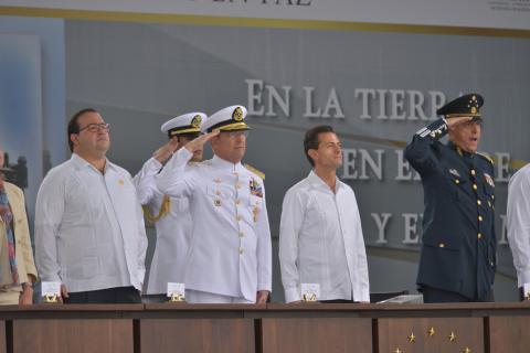 Conmemoran en Veracruz el 194 Aniversario de la Armada de México