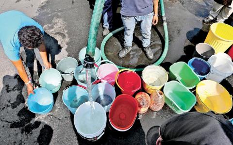 Boca del Río suspenderá construcciones por riesgo al abasto de agua