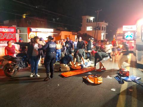 Accidente de motos deja un muerto y dos lesionados en Alvarado