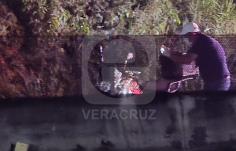 Dos motociclistas mueren embestidos por tráiler en Corral Falso