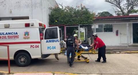 Balean a hombre de 61 años en camino rural de Texistepec