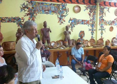 Contratos a Rioboó fueron conforme a la ley: AMLO