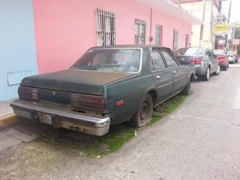 Este vehículo se ubica en la calle Belisario Domínguez. Foto: Pepe Lozada.