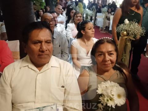 Joel y Sofía sellan 30 años de amor en bodas colectivas de Fortín