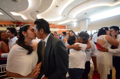 Por covid, se aplaza ceremonia de bodas colectivas en Xalapa