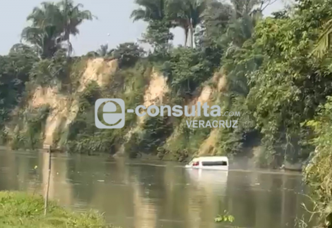 camioneta, río Uxpanapa, Minatitlán
