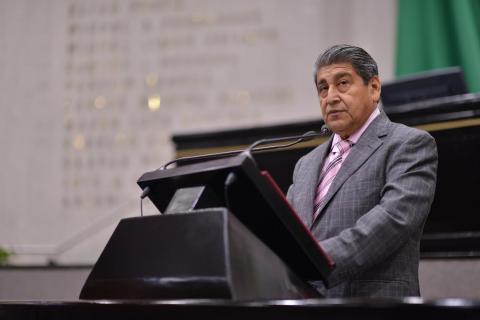 Pide diputado Manuel Francisco rehabilitar centros educativos de Chicontepec