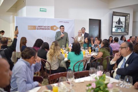 Valora diputado Esteban Bautista el papel del periodismo crítico en Veracruz