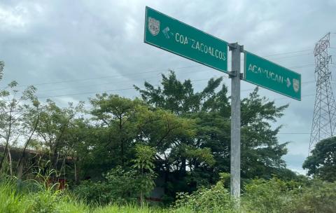 Hallan a hombre muerto en camino rural de Oteapan