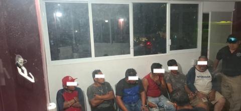 No bacheaban, los detienen por llevarse material de obra Medellín
